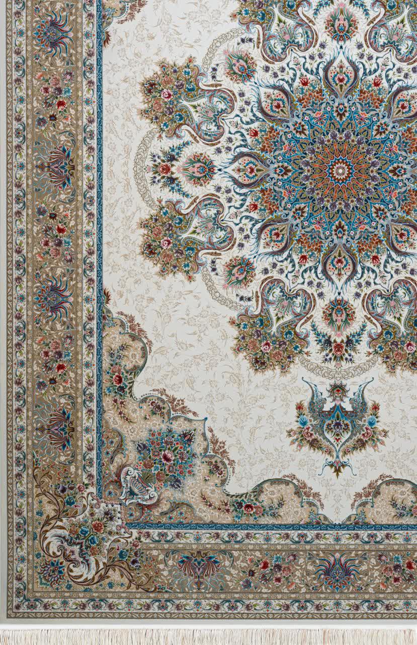 ماهان کرم طرح برجسته