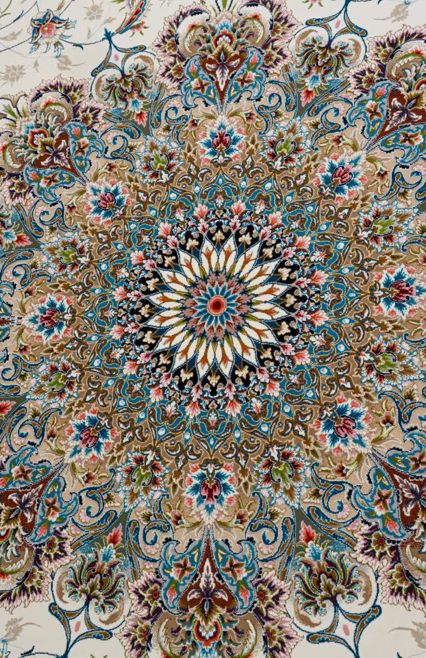 نفیس کرم طرح برجسته
